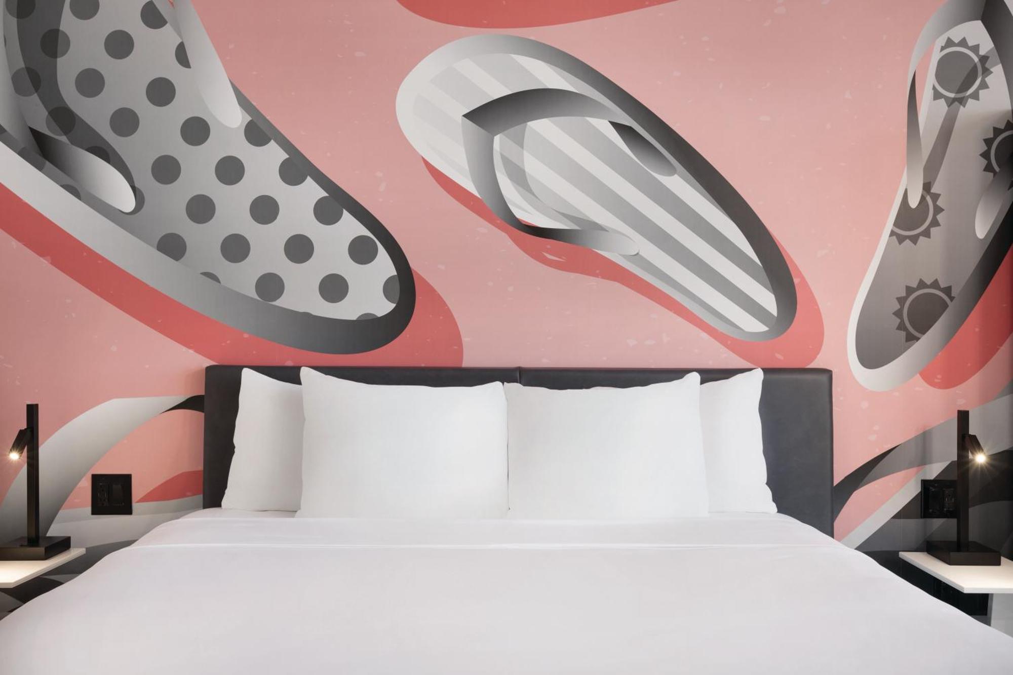 Kompose Boutique Miami Airport Hotel